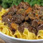 slow cooker beef tips - featured image