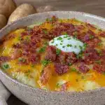 creamy loaded baked potato soup slow cooker recipe - featured image
