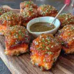 crispy honey garlic salmon bites - featured image