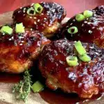 best easy sticky honey garlic chicken thighs - featured image